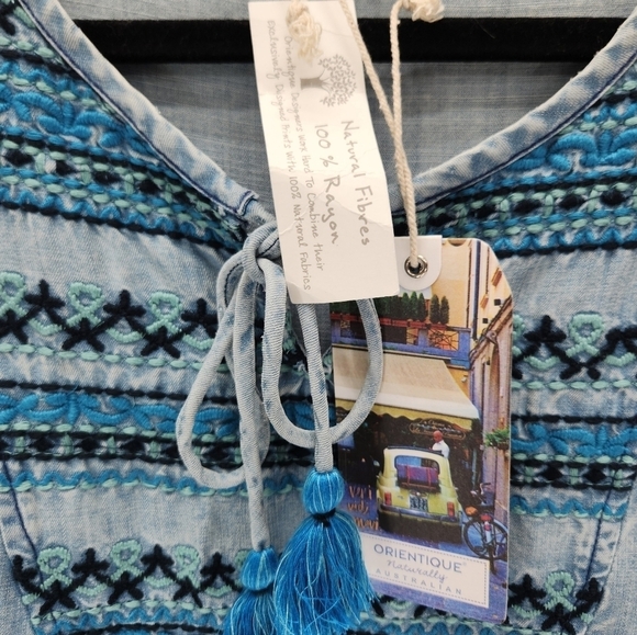 Orientique Naturally Australian Chambray Embroidered Blouse Womens Small Blue - Picture 4 of 8